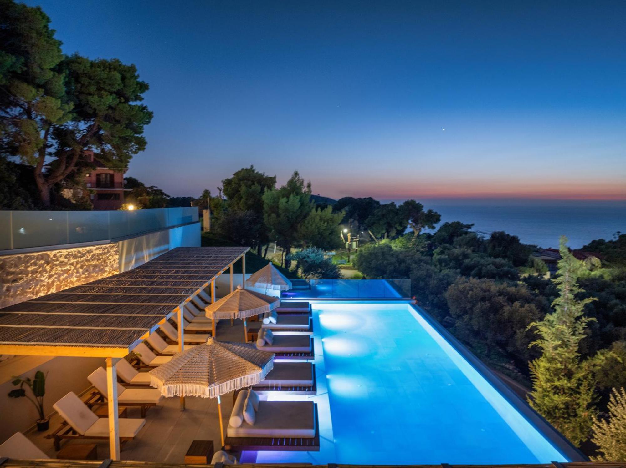 Myzith Luxury Suites Keri 외부 사진